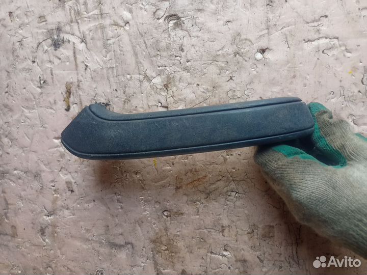 Ручка обшивки двери Задняя правая VW Passat B3