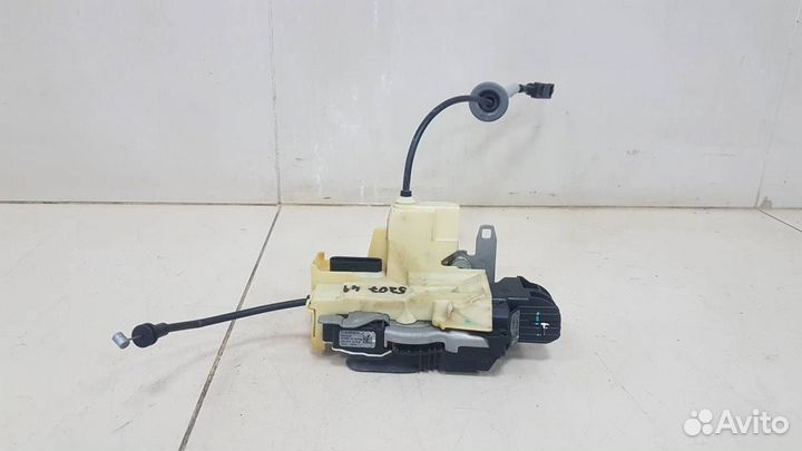 Замок двери задней правой Volvo S90