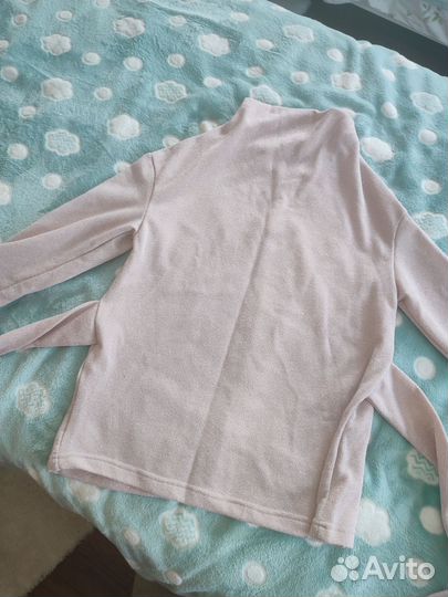 Милая кофточка