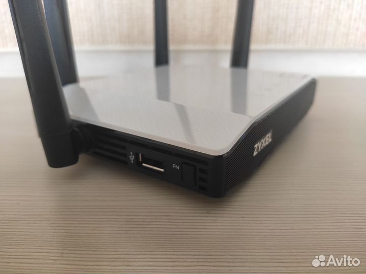 Роутер Zyxel Keenetic Extra II