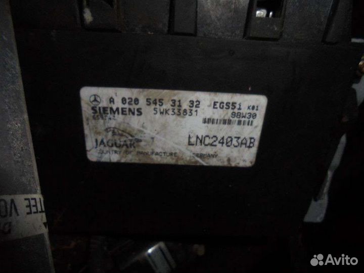 Двигатель на Jaguar Xj X308 AJ-8