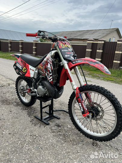 Продам мотоцикл Honda CR 250R