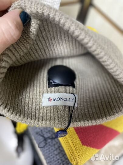 Шапка Moncler