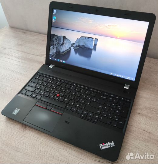 Lenovo ThinkPad\Core i3\WIN 10 \SSD 256\акб 4ч
