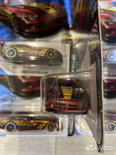 Hot wheels dodge viper