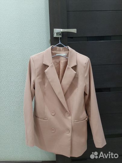 Пиджак женский