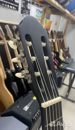 Kлaссическaя гитaрa Fаbio KM3911 BK