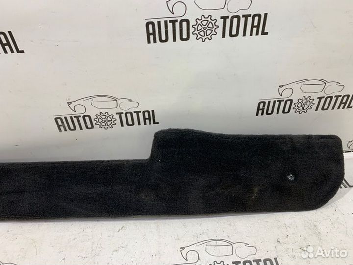 Обшивка салона правая Bmw 745 E65 N62B44 2004