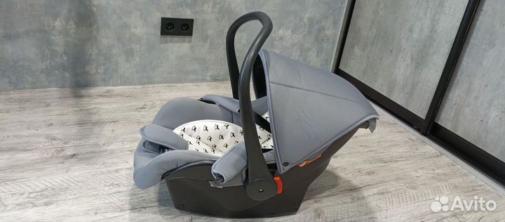 Детское удерживающее устройство для автомобилей