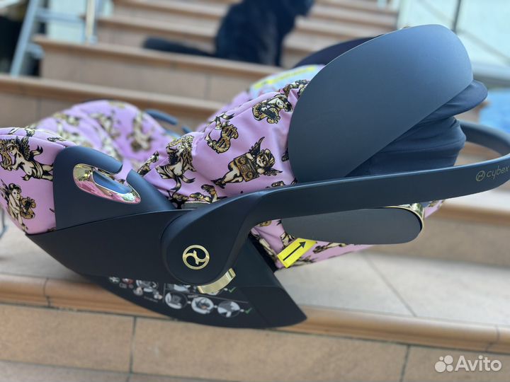 Автокресло Cybex Cloud Z i size розовая с рисунком