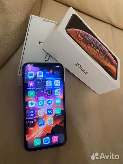iPhone Xs, 256 ГБ