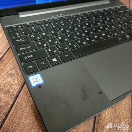Отличный бук 2K экран/Core i3/8 RAM