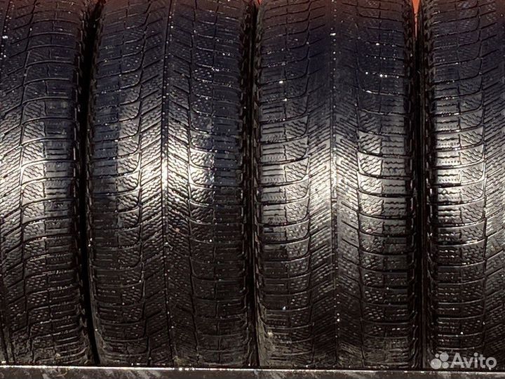 Michelin X-Ice XI3 225/50 R17 98H