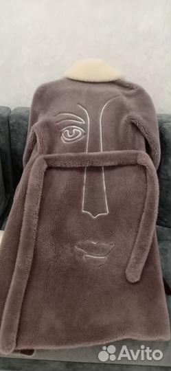 Шуба из натуральной овчины 42 размера