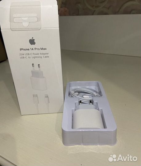 Зарядка на iPhone 25w