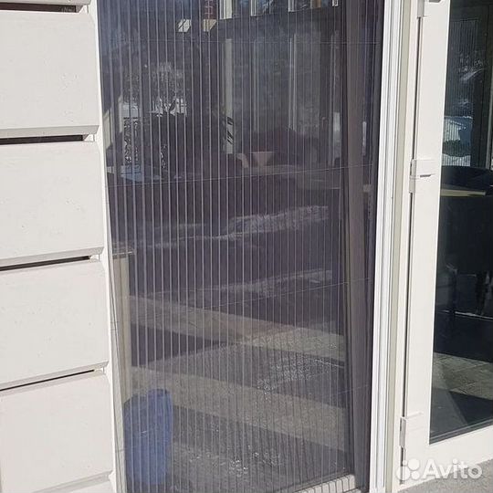 Москитные сетки плиссе на окна и двери