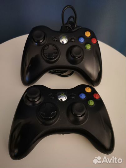 Xbox 360 E 500Gb +Kinect +2 геймпада