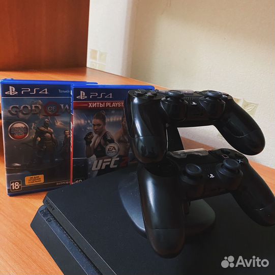 Sony playstation 4 PS4 slim 1tb