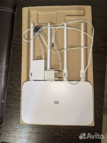 Wi-Fi роутер Xiaomi Mi Router 4A Gigabit Edition