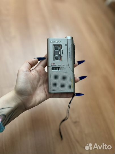 Кассетный диктофон sony