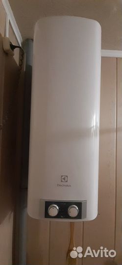 Водонагреватель Electrolux EWH 50 Formax