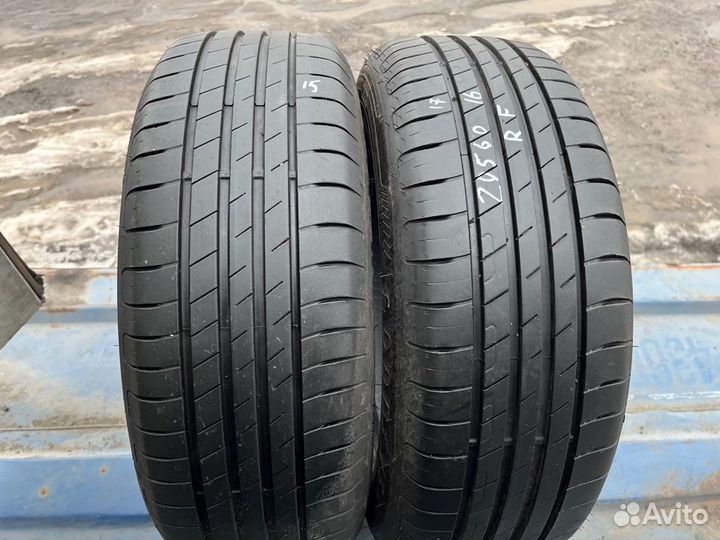 Goodyear EfficientGrip Performance 205/60 R16