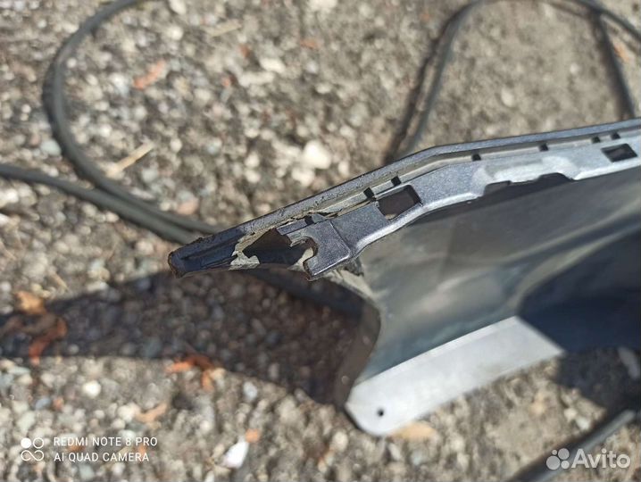 Продам зданий бампер на Hyundai Solaris 2010-2014