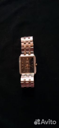 Часы женскиеQ&Q