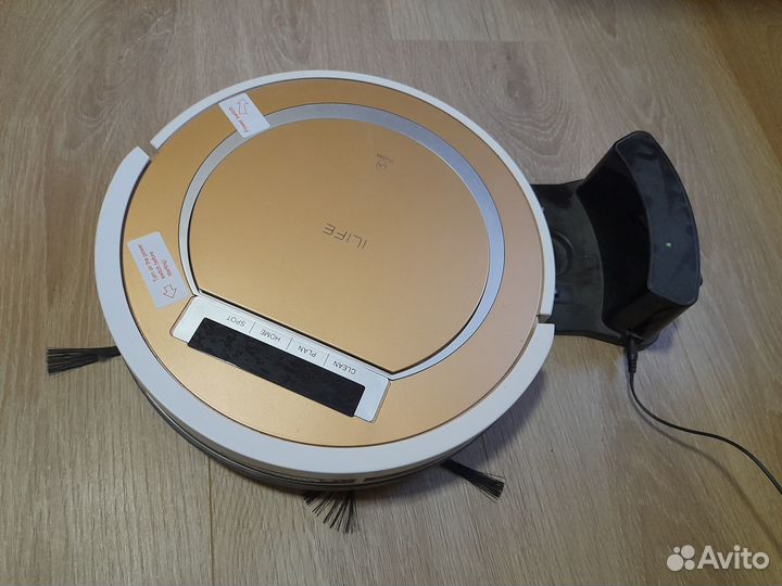 Робот пылесос iLife v55