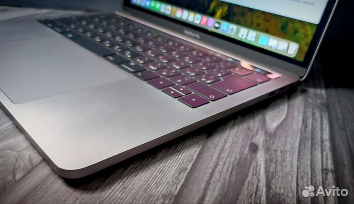 Apple MacBook Pro 2019 i7 2.8/16/256