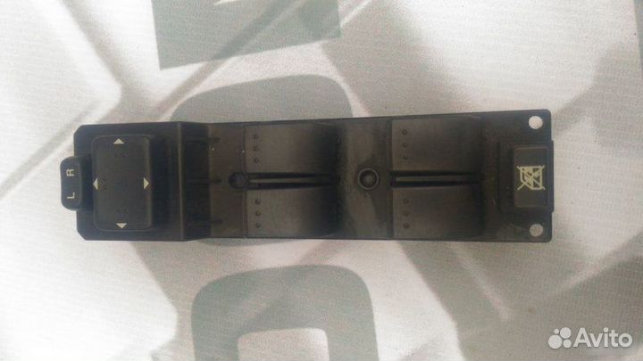 Блок управления стеклоподъемниками Mazda Cx-7