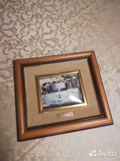 Картина Сальвадора Дали