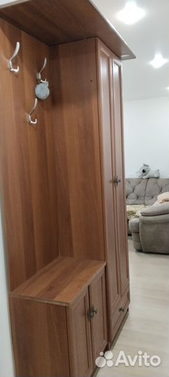 Продам шкафы для прихожей