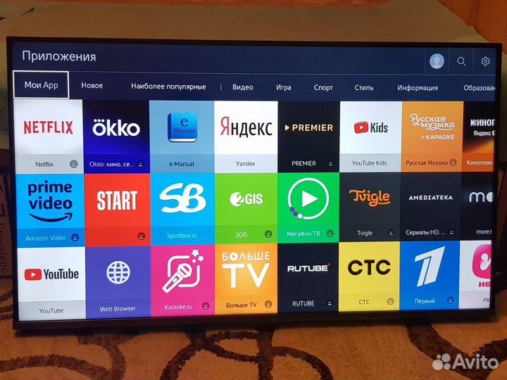 Шикарный SMART tv Samsung, WiFi, Bluetooth