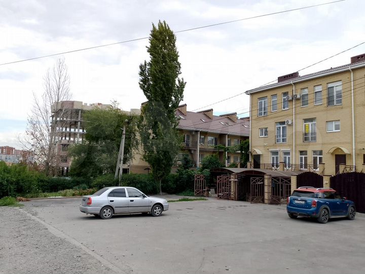 Таунхаус 222 м² на участке 2,5 сот.