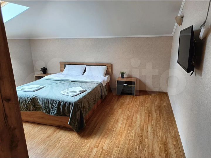 2-к. квартира, 55 м², 8/8 эт.