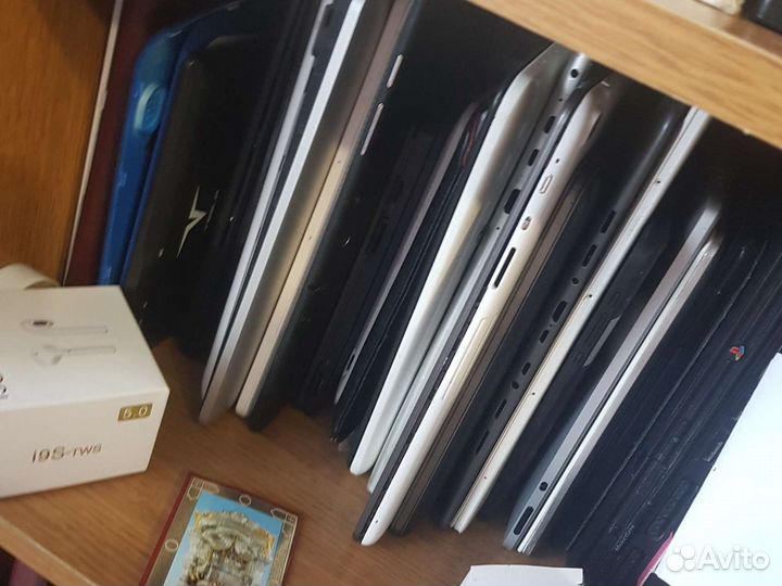 Планшеты на ремонт или запчасти