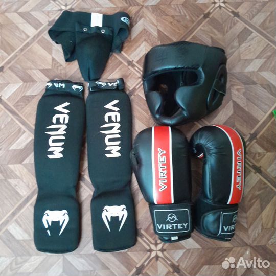 Экипировка для кикбоксинга