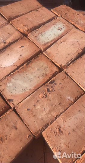 Кирпич рядовой красный м-150