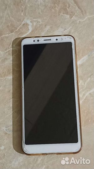 Xiaomi Redmi 5 Plus, 3/32 ГБ