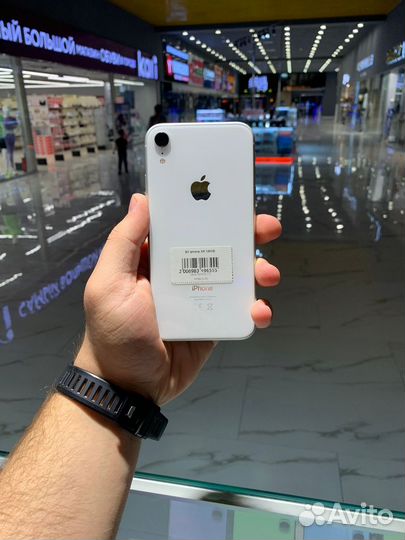 iPhone Xr, 128 ГБ