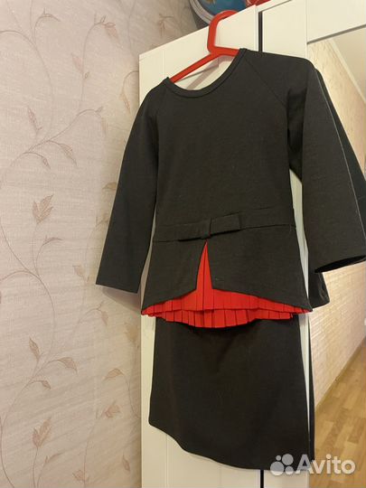 Костюм женский