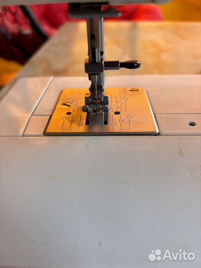 Швейная машина Pfaff hobby 1032