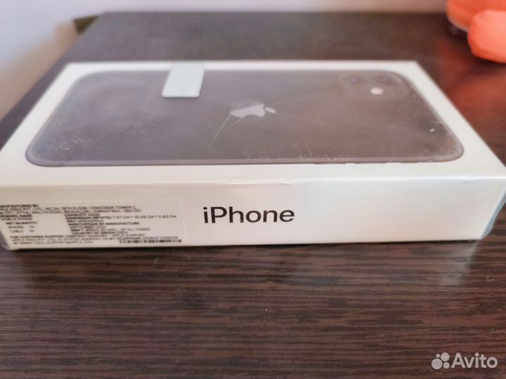 iPhone 11, 64 ГБ