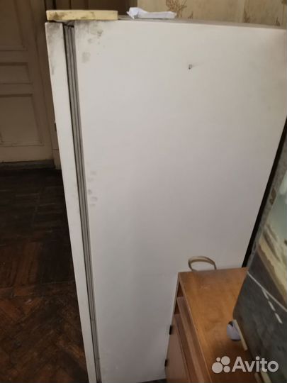 Холодильник на запчасти