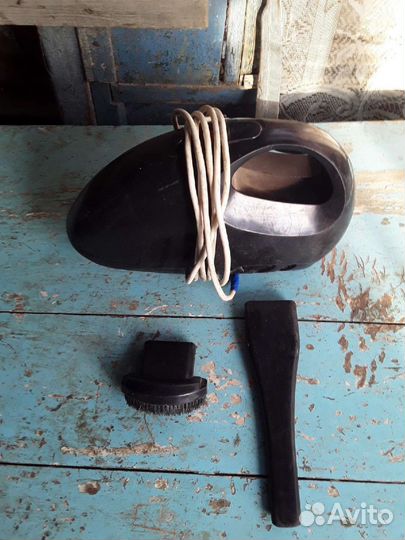 Автомобильный пылесос