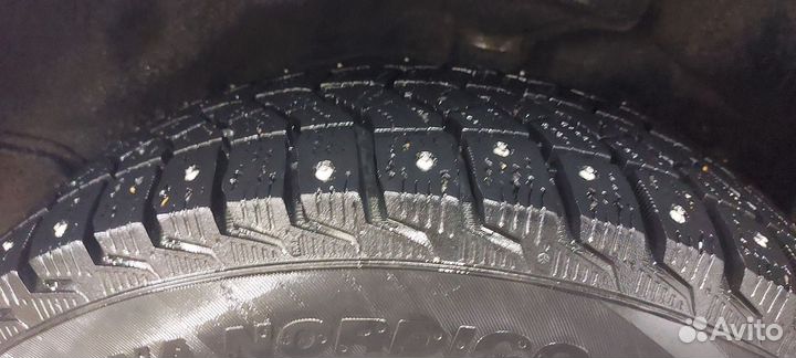 Viatti Brina Nordico V-522 175/70 R14 84T