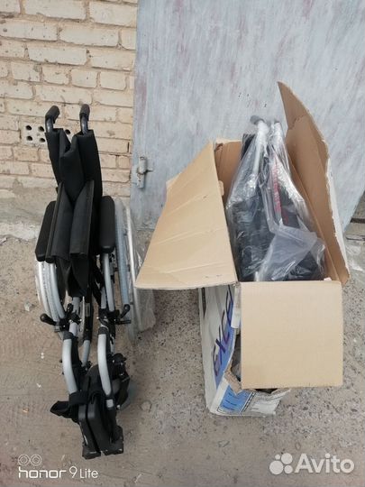 Инвалидная коляска новая