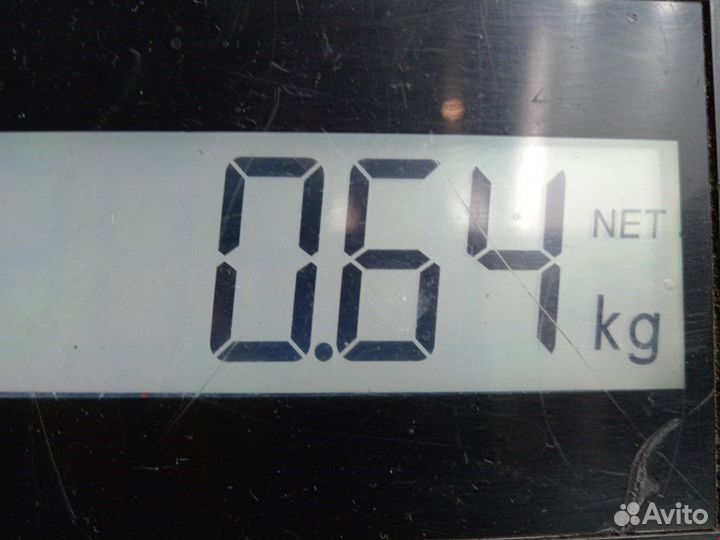 Решетка радиатора для Volkswagen Golf 4 1J0853653C