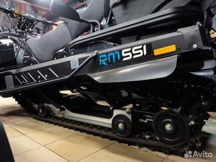 Снегоход RM vector 551 витрина